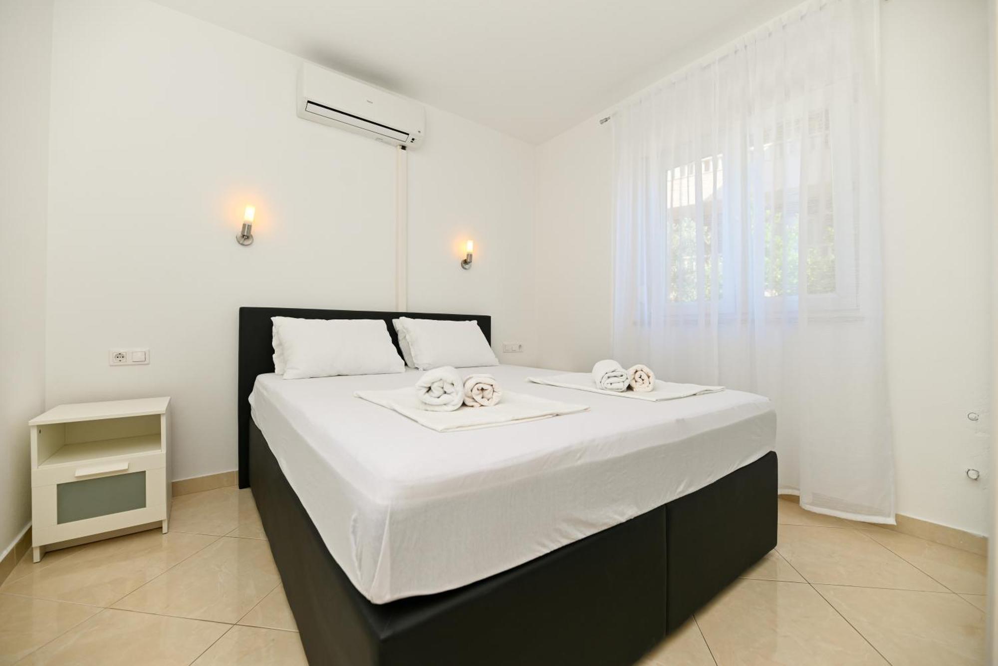 Apartmani- Lastro Trogir Luaran gambar